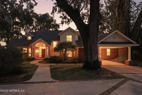 14566 Longview Drive S Jacksonville FL 32223