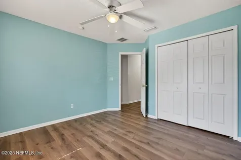 525 Hardeeville Court Jacksonville FL 32218