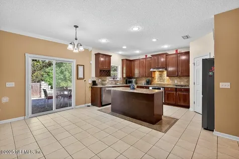 525 Hardeeville Court Jacksonville FL 32218