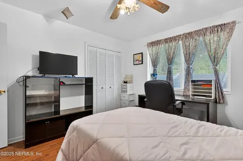3905 Meek Drive Jacksonville FL 32277