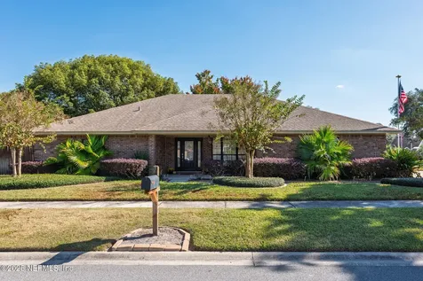 8499 Bandera Circle W Jacksonville FL 32244