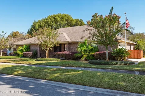 8499 Bandera Circle W Jacksonville FL 32244