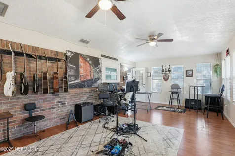 8499 Bandera Circle W Jacksonville FL 32244