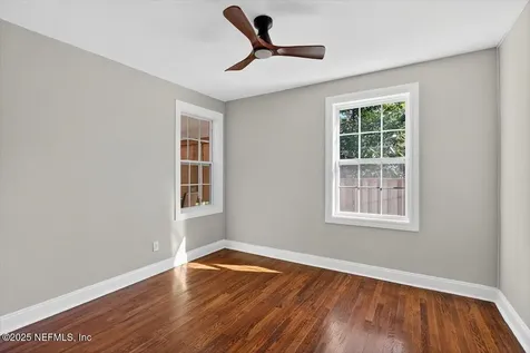 1550 Parrish Place Jacksonville FL 32205