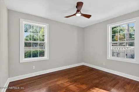 1550 Parrish Place Jacksonville FL 32205