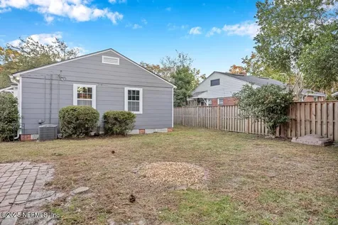 1550 Parrish Place Jacksonville FL 32205