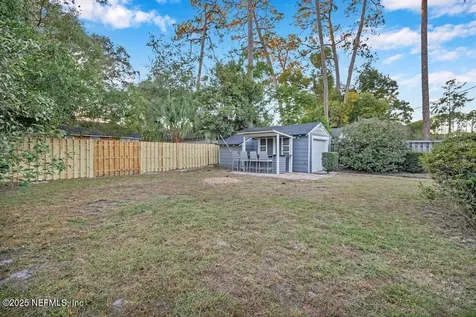 1550 Parrish Place Jacksonville FL 32205