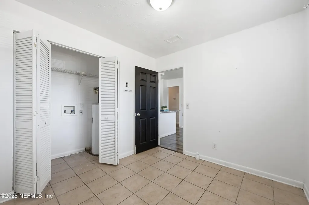 2327 W 10th Street Jacksonville FL 32209