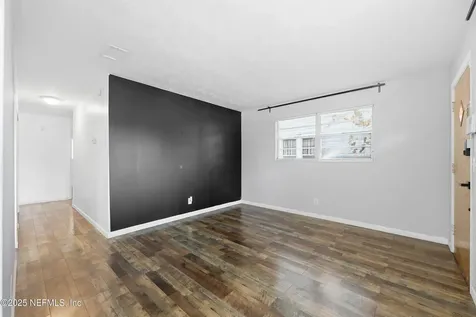 2327 W 10th Street Jacksonville FL 32209