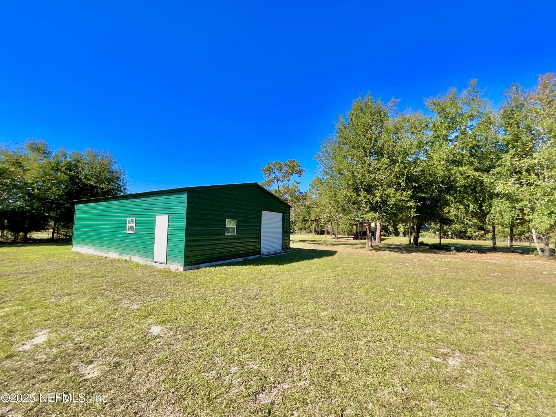 383 N State Road 21 Hawthorne FL 32640