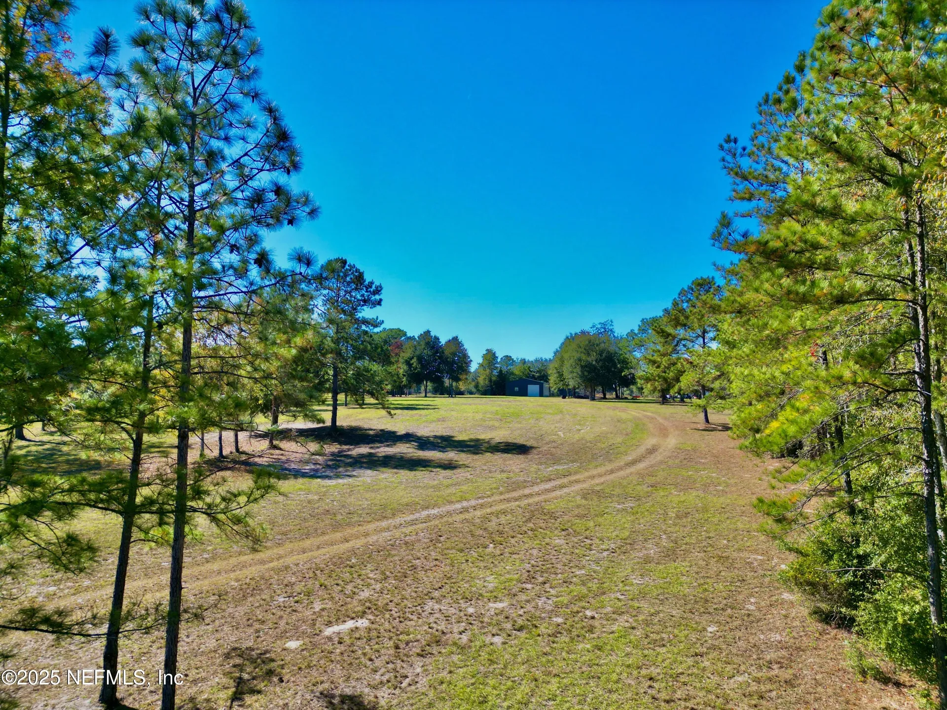 383 N State Road 21 Hawthorne FL 32640