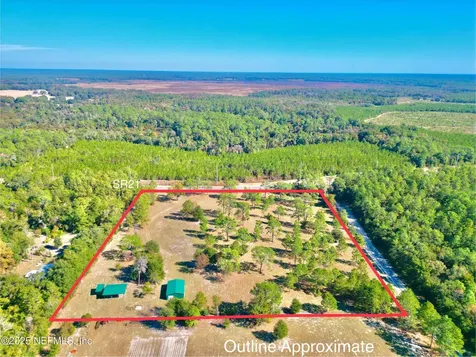 383 N State Road 21 Hawthorne FL 32640