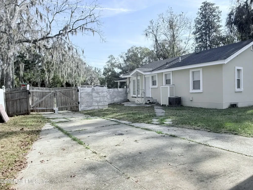 10728 Old Kings Road Jacksonville FL 32219