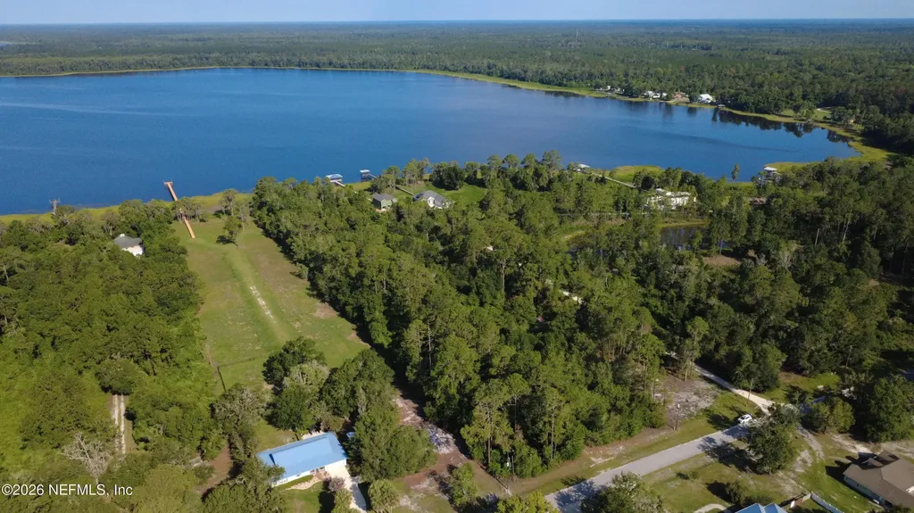 306 Lakeshore Drive Starke FL 32091