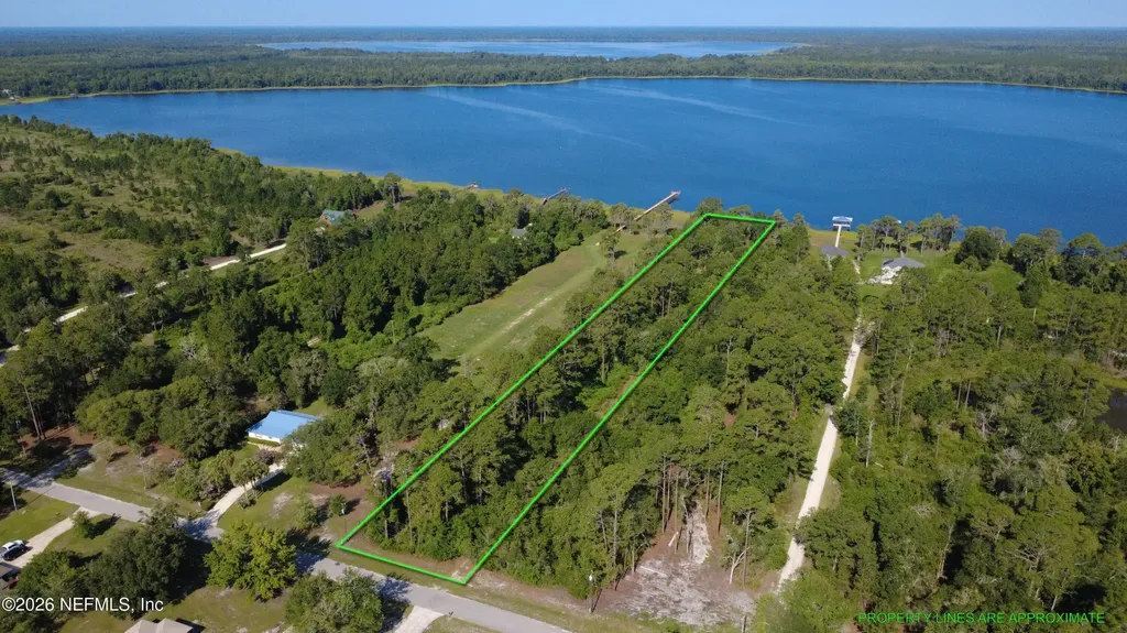 306 Lakeshore Drive Starke FL 32091