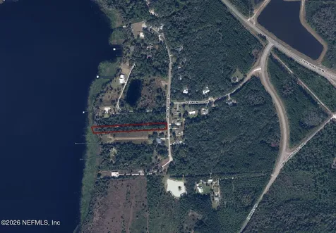 306 Lakeshore Drive Starke FL 32091