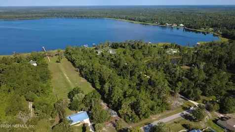 306 Lakeshore Drive Starke FL 32091