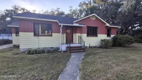 8956 5th Avenue Jacksonville FL 32208