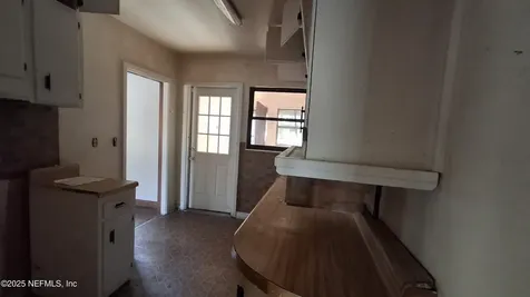 8956 5th Avenue Jacksonville FL 32208
