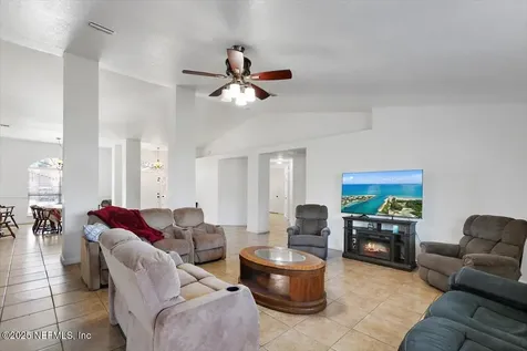 38 Red Mill Drive Palm Coast FL 32164