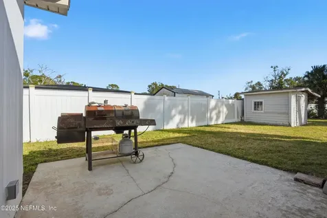 7074 Barkwood Drive Jacksonville FL 32277