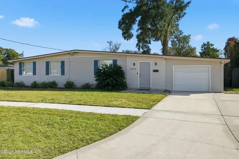 7074 Barkwood Drive Jacksonville FL 32277