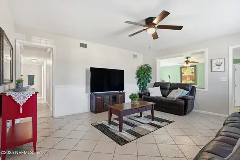 7074 Barkwood Drive Jacksonville FL 32277