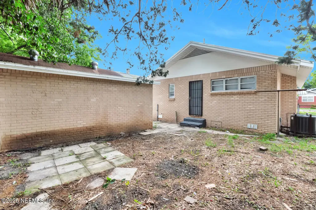 29 W 21st Street Jacksonville FL 32206