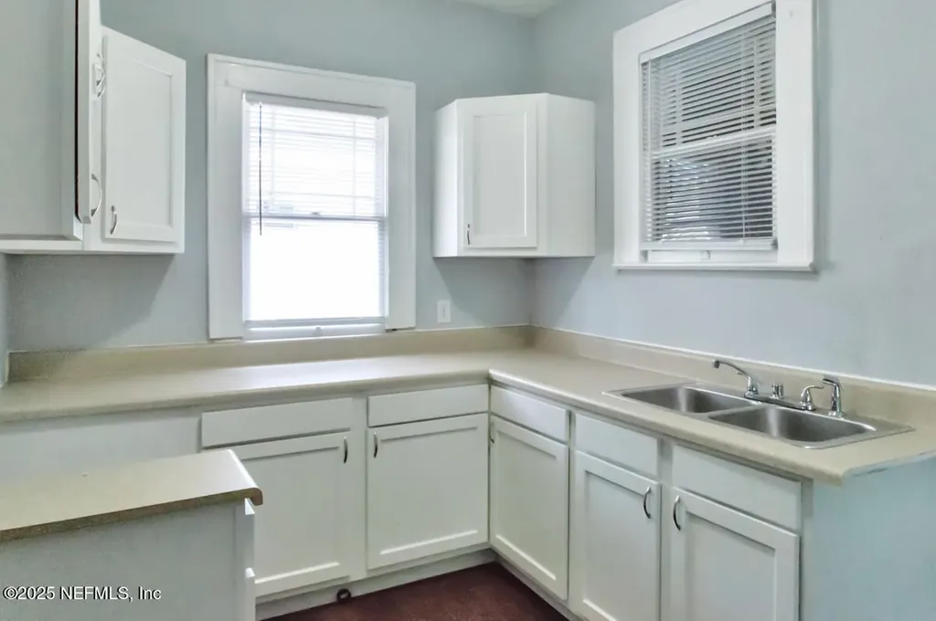 29 W 21st Street Jacksonville FL 32206