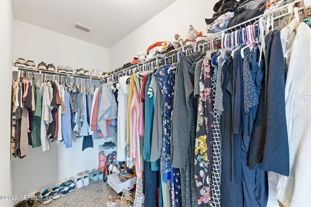 2437 Falling Star Lane Green Cove Springs FL 32043