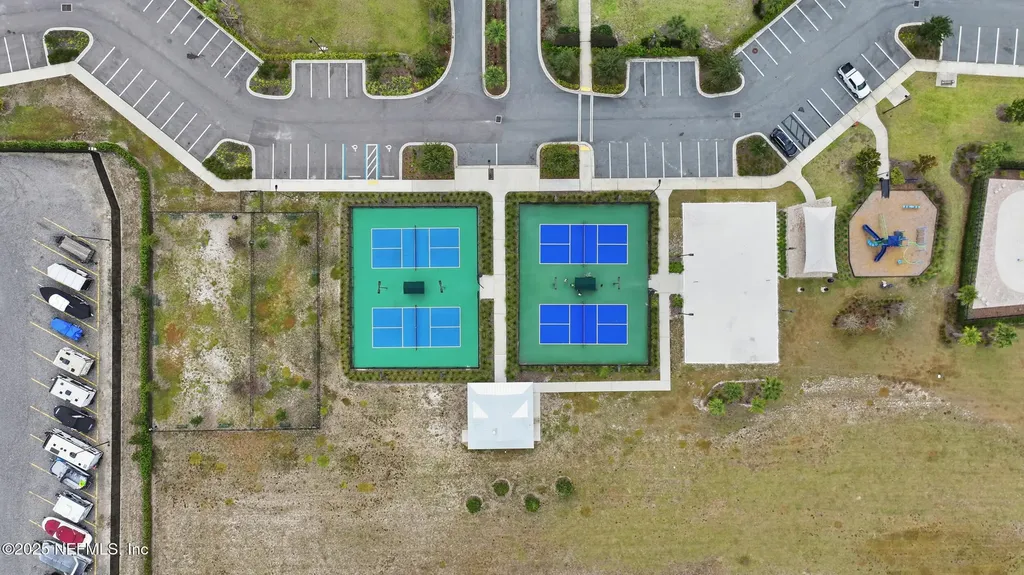 2437 Falling Star Lane Green Cove Springs FL 32043