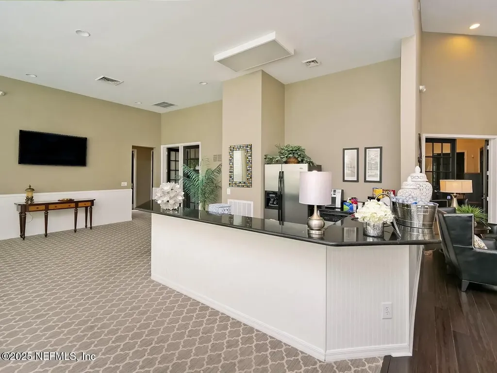13703 Richmond Park Drive N Jacksonville FL 32224