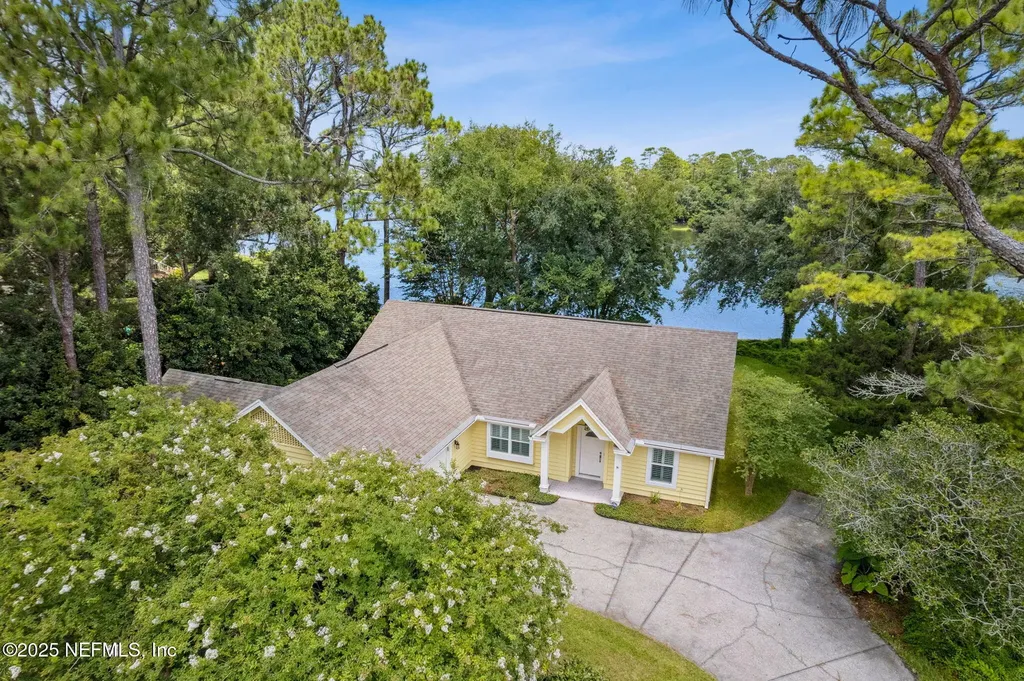 98081 Pintail Court Fernandina Beach FL 32034