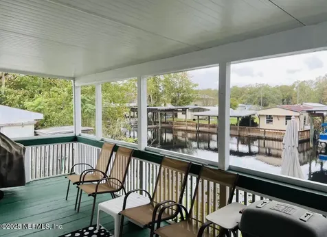 115 Walt Lane Satsuma FL 32189