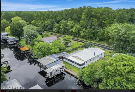 115 Walt Lane Satsuma FL 32189