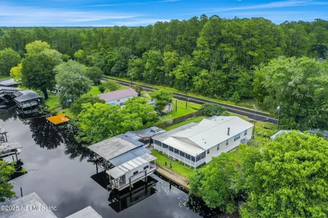 115 Walt Lane Satsuma FL 32189