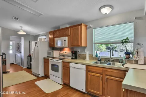 115 Walt Lane Satsuma FL 32189
