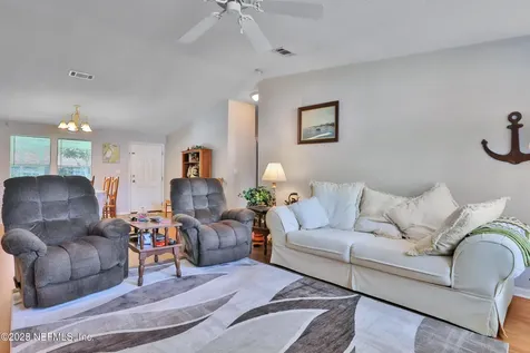 115 Walt Lane Satsuma FL 32189