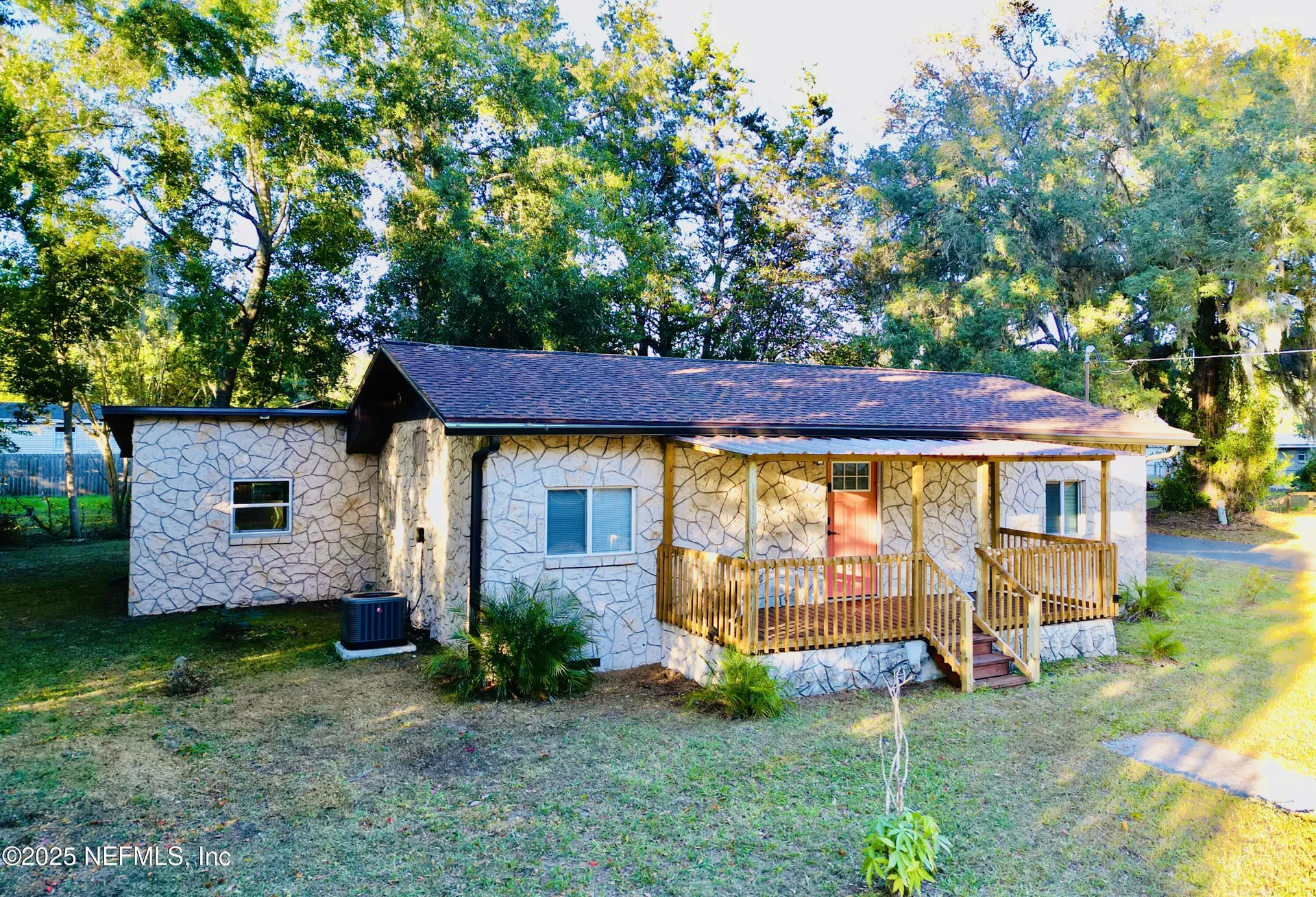 18713 Charlotte Avenue Brooker FL 32622