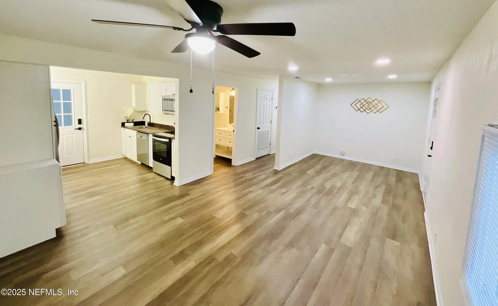 18713 Charlotte Avenue Brooker FL 32622