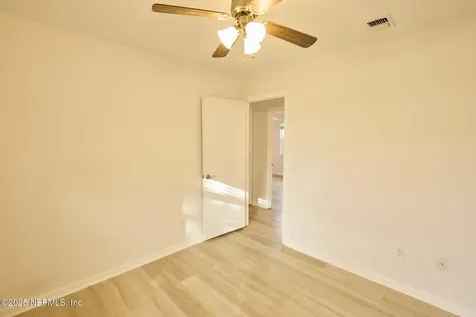3789 Luth Drive E Jacksonville FL 32250