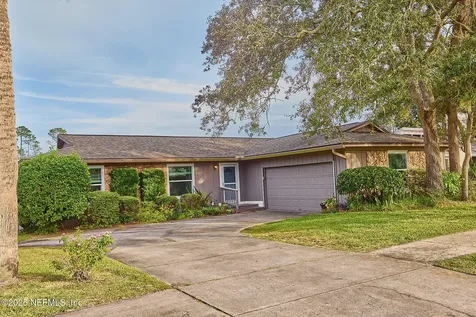 3789 Luth Drive E Jacksonville FL 32250