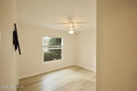 3789 Luth Drive E Jacksonville FL 32250