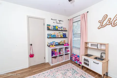 311 N 4th Street Macclenny FL 32063