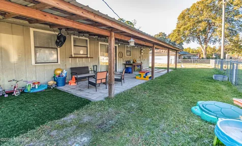 311 N 4th Street Macclenny FL 32063