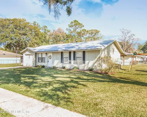 311 N 4th Street Macclenny FL 32063