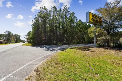 0 Us-17 Yulee FL 32097