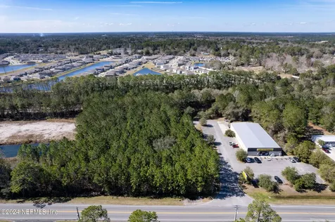 0 Us-17 Yulee FL 32097