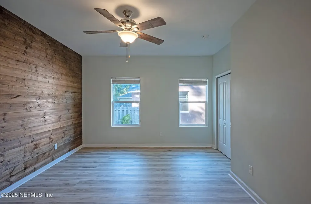 2818 White Avenue Jacksonville FL 32207