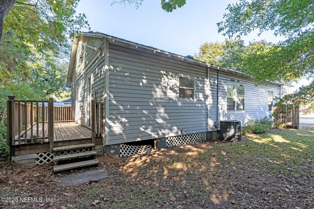 2818 White Avenue Jacksonville FL 32207